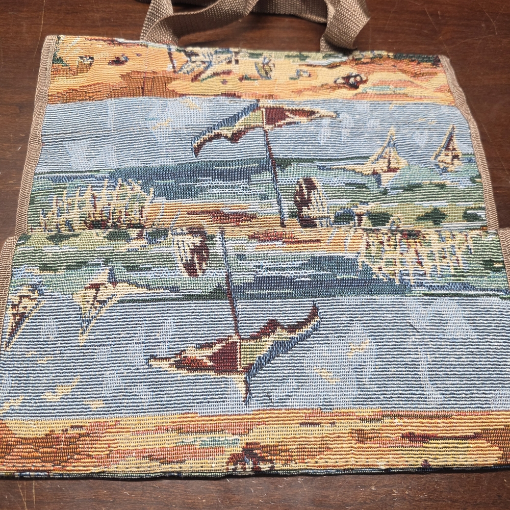 Beach Scene Tapestry Tote Bag - Picture 3 of 5